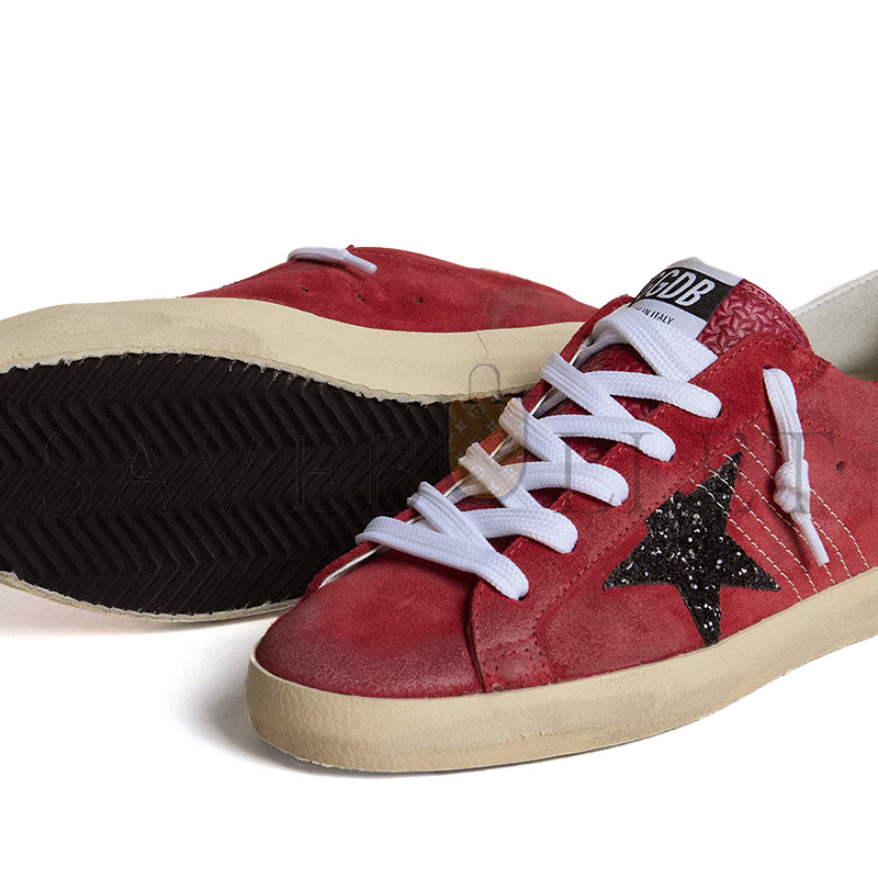 GOLDEN GOOSE WOMEN’S SUPER-STAR IN RED SUEDE WITH GLITTER STAR AND WHITE HEEL TAB GWF00101 GOLDEN GOOSE WOMEN’S SUPER-STAR IN RED SUEDE WITH GLITTER STAR AND WHITE HEEL TAB GWF00101